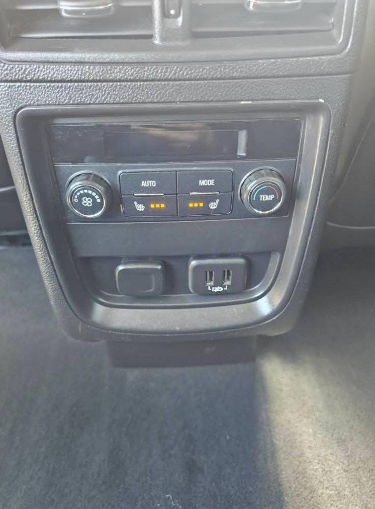 2020 Buick Envision Essence - Photo 16