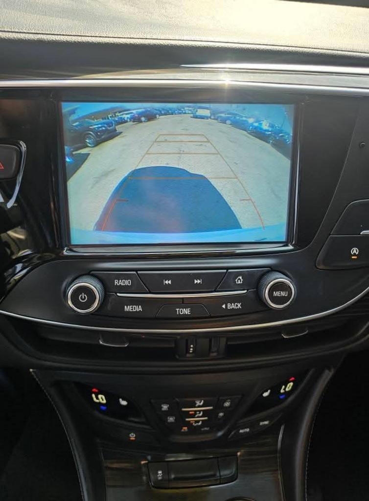 2020 Buick Envision Essence - Photo 20