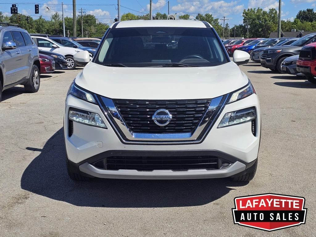 2021 Nissan Rogue SV's photo